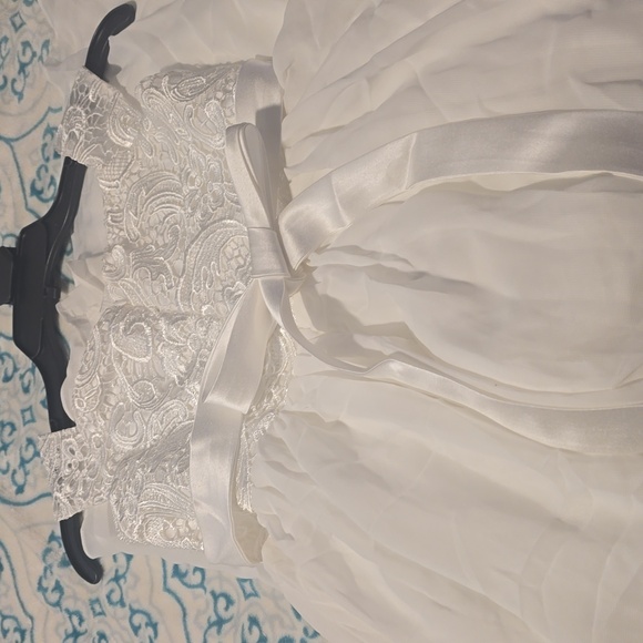 Girls Dress - Picture 6 of 6